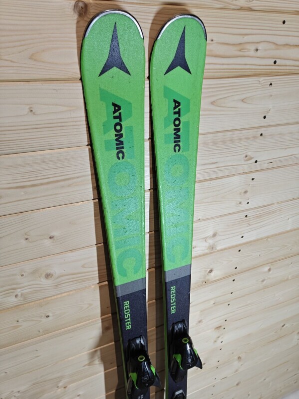 LYŽE ATOMIC REDSTER X5 175CM